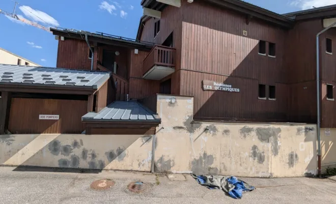 Rénovation-peintures-façade-D3-Tignes-ARP2000